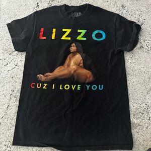 Lizzo rock t-shirt